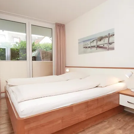 Haus Ulrichs, 1b * ノルダーナイ